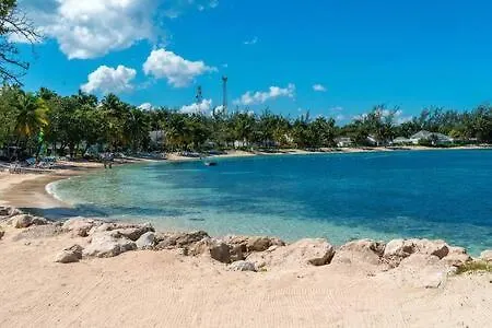 Hospitality Expert Nianna Eden - 7Br Pools Beach Montego Bay 0*,